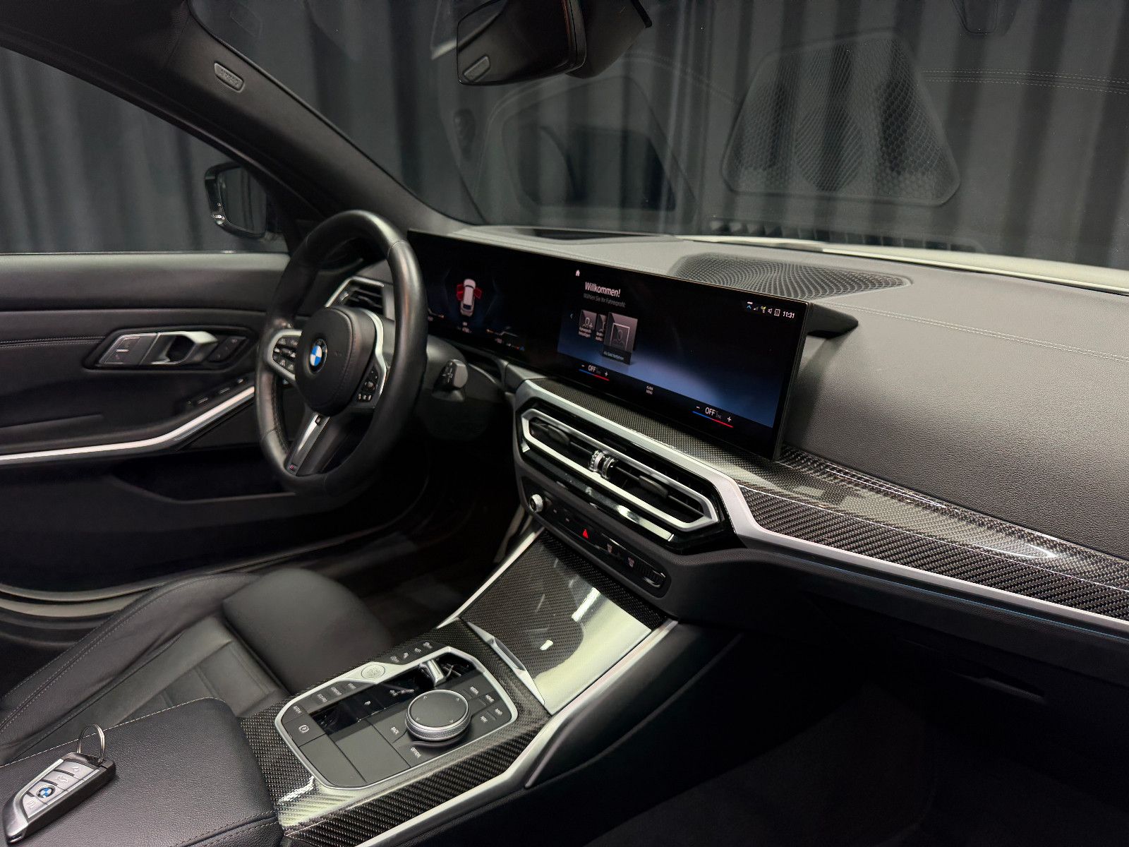 Fahrzeugabbildung BMW M340i xDrive Touring LCI |H/K|360°|PANO|HuD