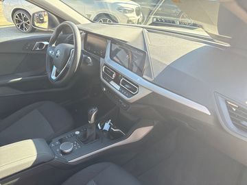BMW 116i 5-türig Advantage DAB LED WLAN Tempomat