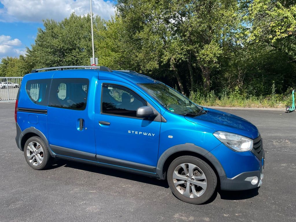 Image of Dacia Dokker