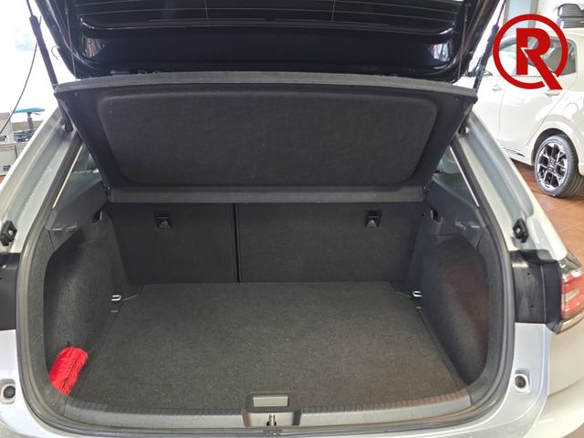 Taigo Style AHK-abnehmbar Navi Digitales Cockpit