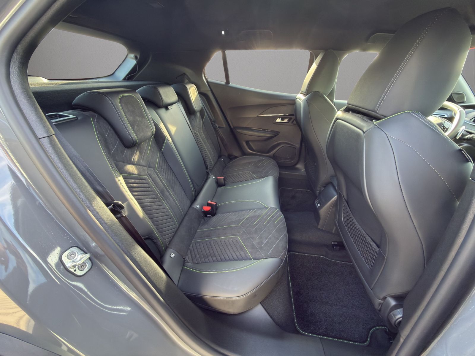 Peugeot 2008 - Bild 17