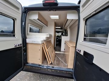 Sunlight Adventure Cliff 600 Fiat 8G Autom. Solar LED