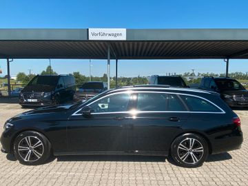 Mercedes E 220 - 10