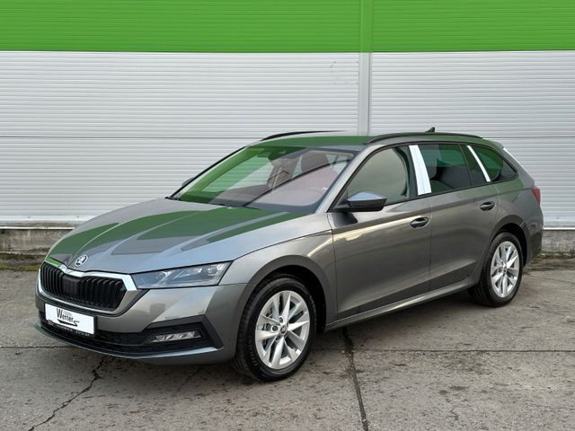 Skoda Octavia Combi 150PS 4x4 DSG KAMERA+PDC LM17"AHK