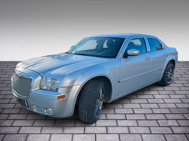 Chrysler 300C 3.5 V6 Autom.