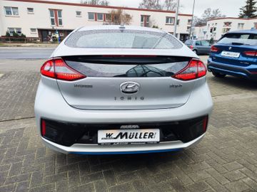 Fahrzeugabbildung Hyundai IONIQ Ioniq Premium Plug-In Hybrid