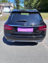 Mercedes-Benz C 300 d 4MATIC T Autom. - - Mercedes-Benz C 300 mit Diesel-Antrieb