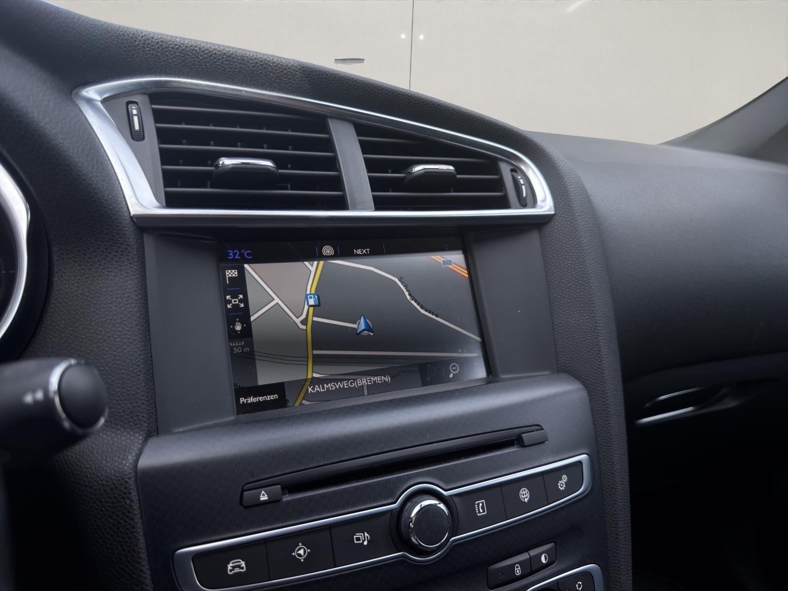 DS Automobiles DS4 1.6 BlueHDi 120 AUTOMATIK NAVI T.WKL AHK KEY