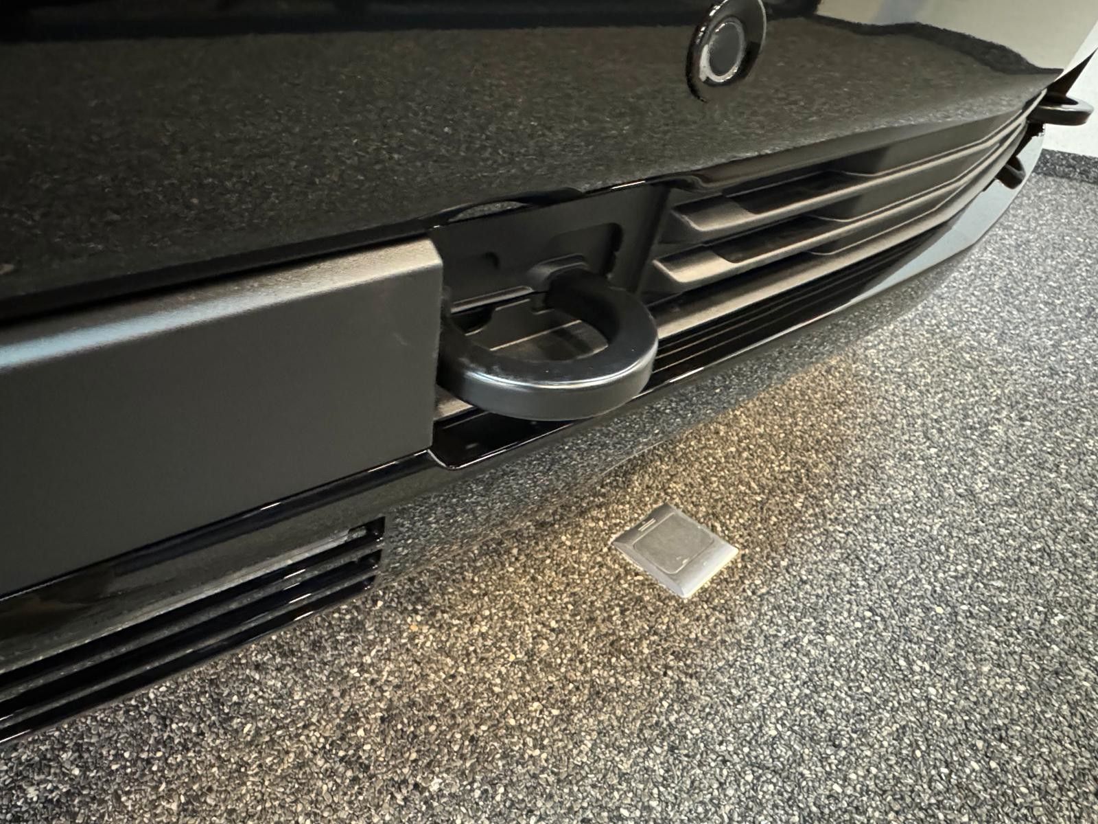 Fahrzeugabbildung Chevrolet 26 SILVERADO MIDNIGHT HIGH COUNTRY 6.2L V8-4x4