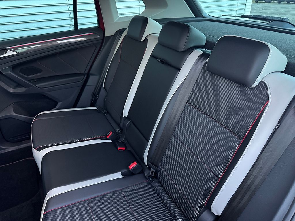 Tiguan 1.5 TSI "URBAN SPORT" *NAVI*LED*