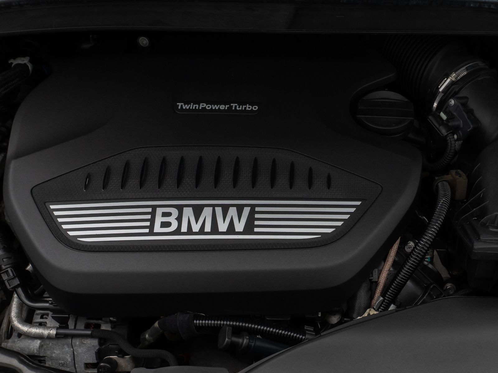 Fahrzeugabbildung BMW 220d Gran Tourer Advantage Kamera HUD Komfort