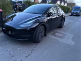 Tesla Model Y Long Range AWD *Garantie* Ultraschall - Tesla Model Y in Hamburg