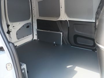 Fotografie 13 des Opel Combo E Cargo Basis 1.5 D Laderaumverkl. LED