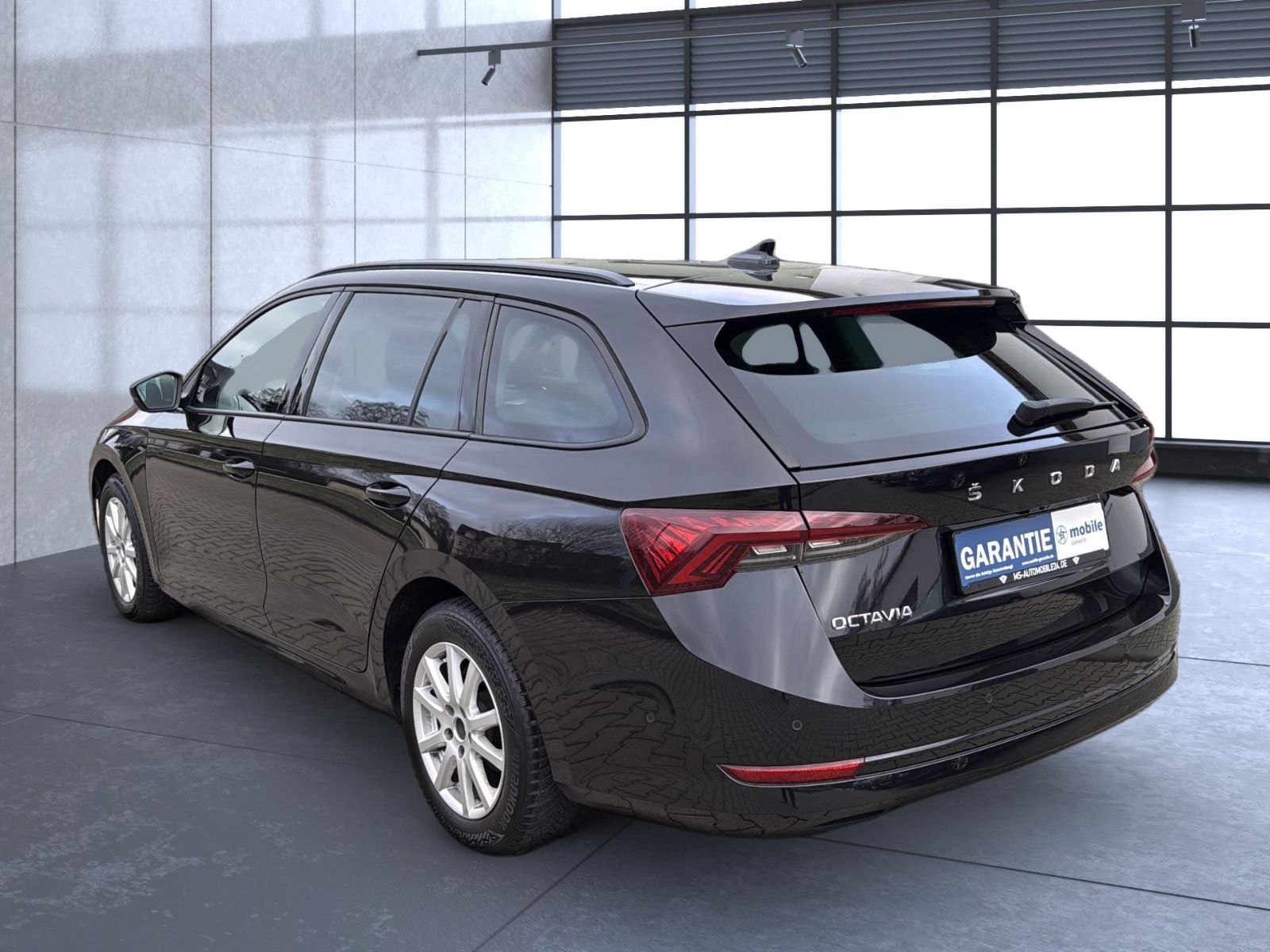 Fahrzeugabbildung SKODA Octavia Combi Style/ AHK / unfallfrei
