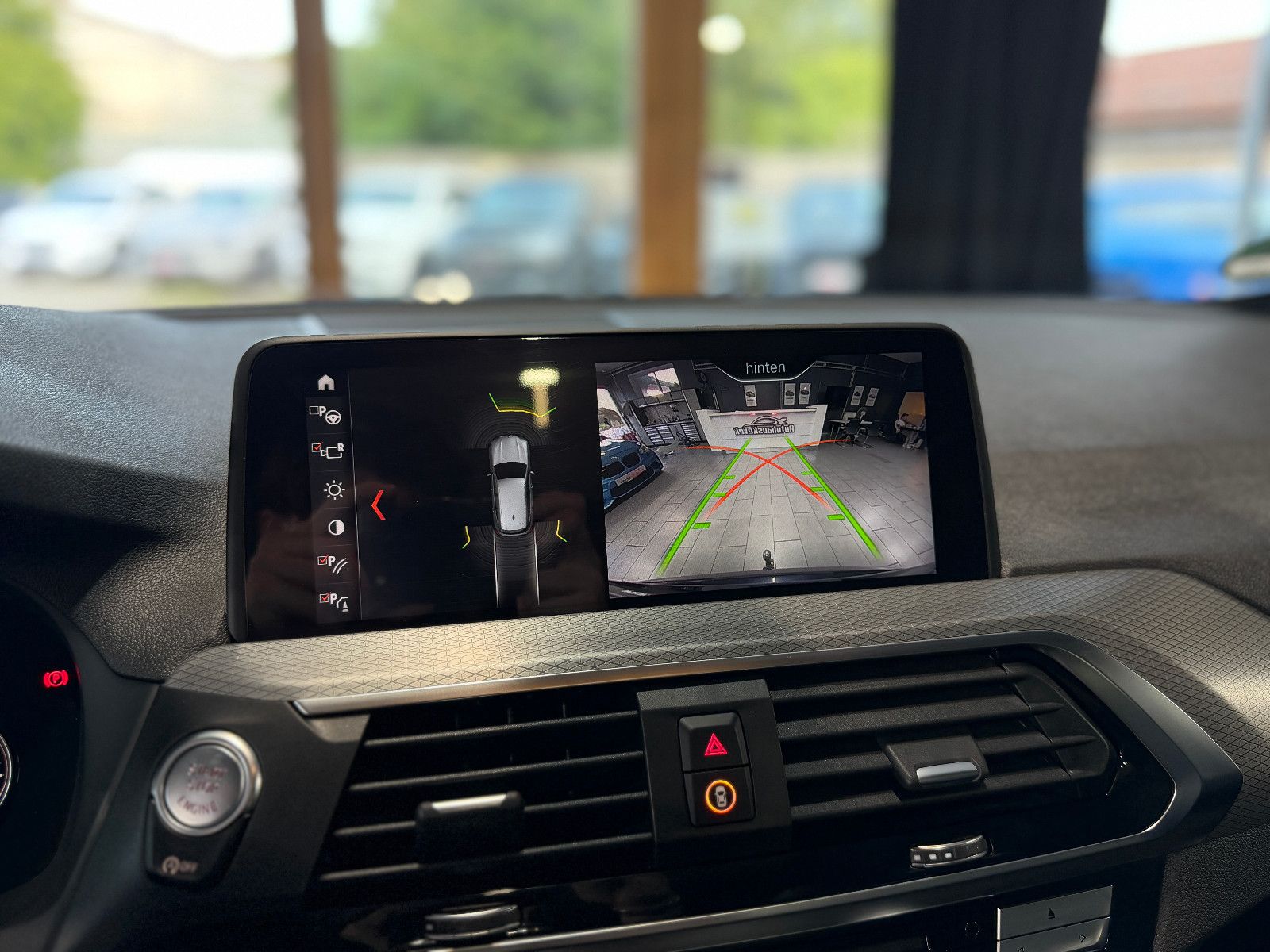 Fahrzeugabbildung BMW X3 xDrive 25 d M Sport |HiFi|AHK|HuD|PANO|ACC