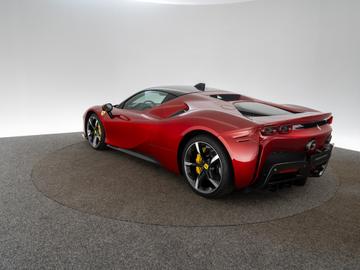 2021 Ferrari SF90 照片 4