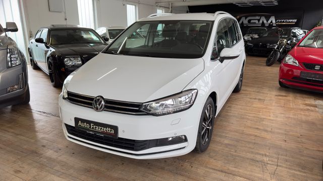 Volkswagen Touran Highline*ACC*Navi*Standheiz*Massage