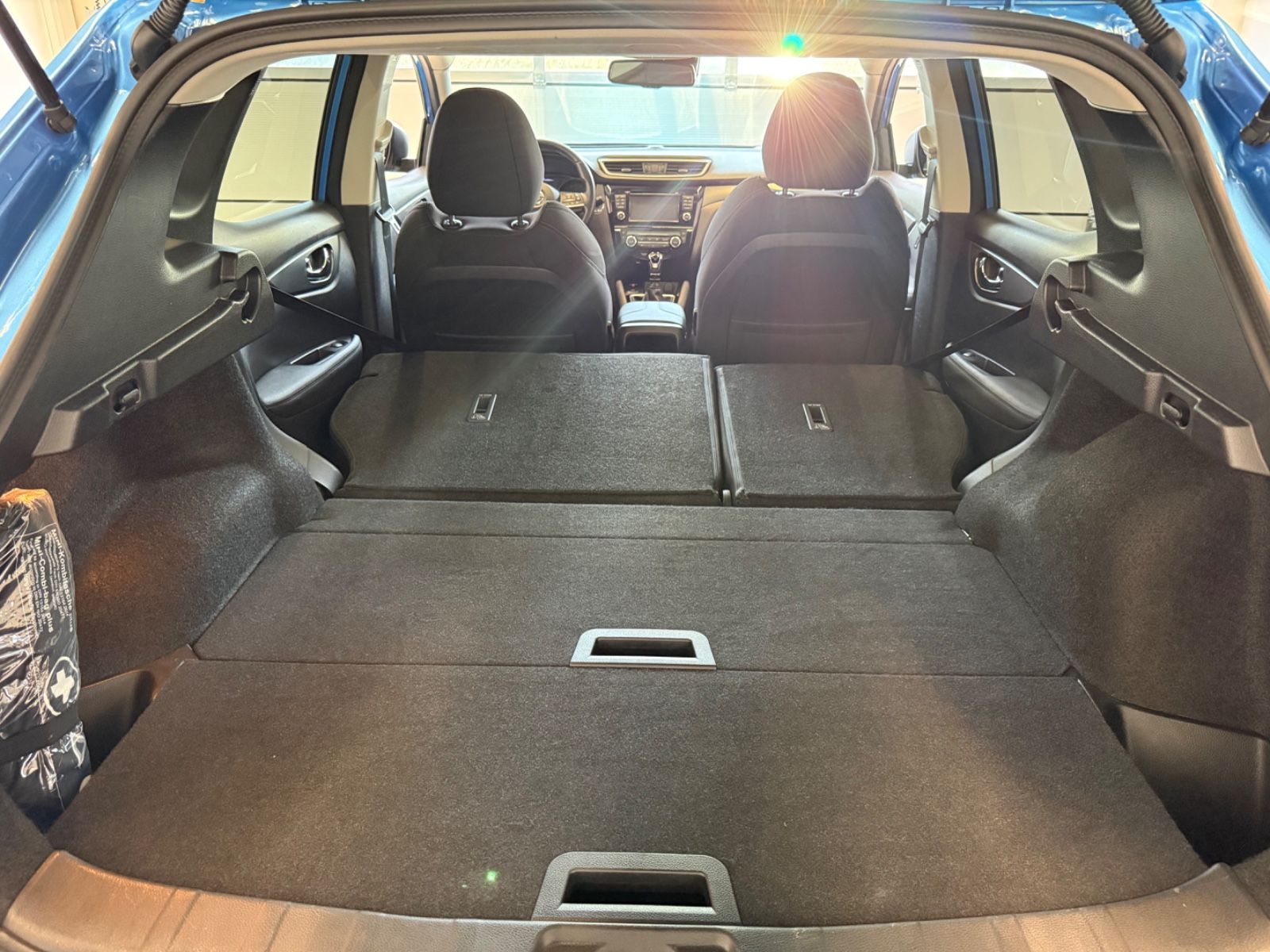 Fahrzeugabbildung Nissan Qashqai N-Connecta, 360° Kamera, Navi, Winterpa.