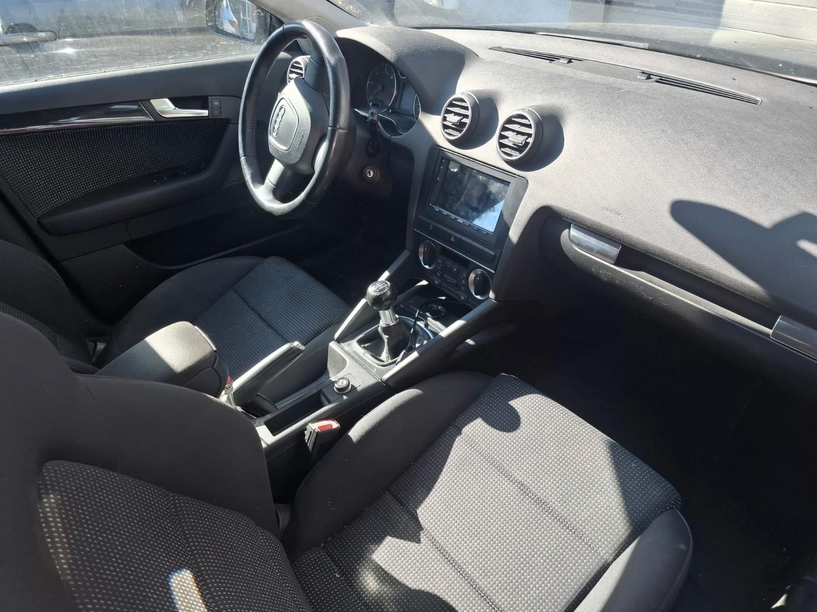 Audi A3 2.0 TDI (DPF) S tr. Ambiente Sportback