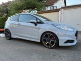 Ford Fiesta ST200 1.6l EcoBoost - Ford: St200