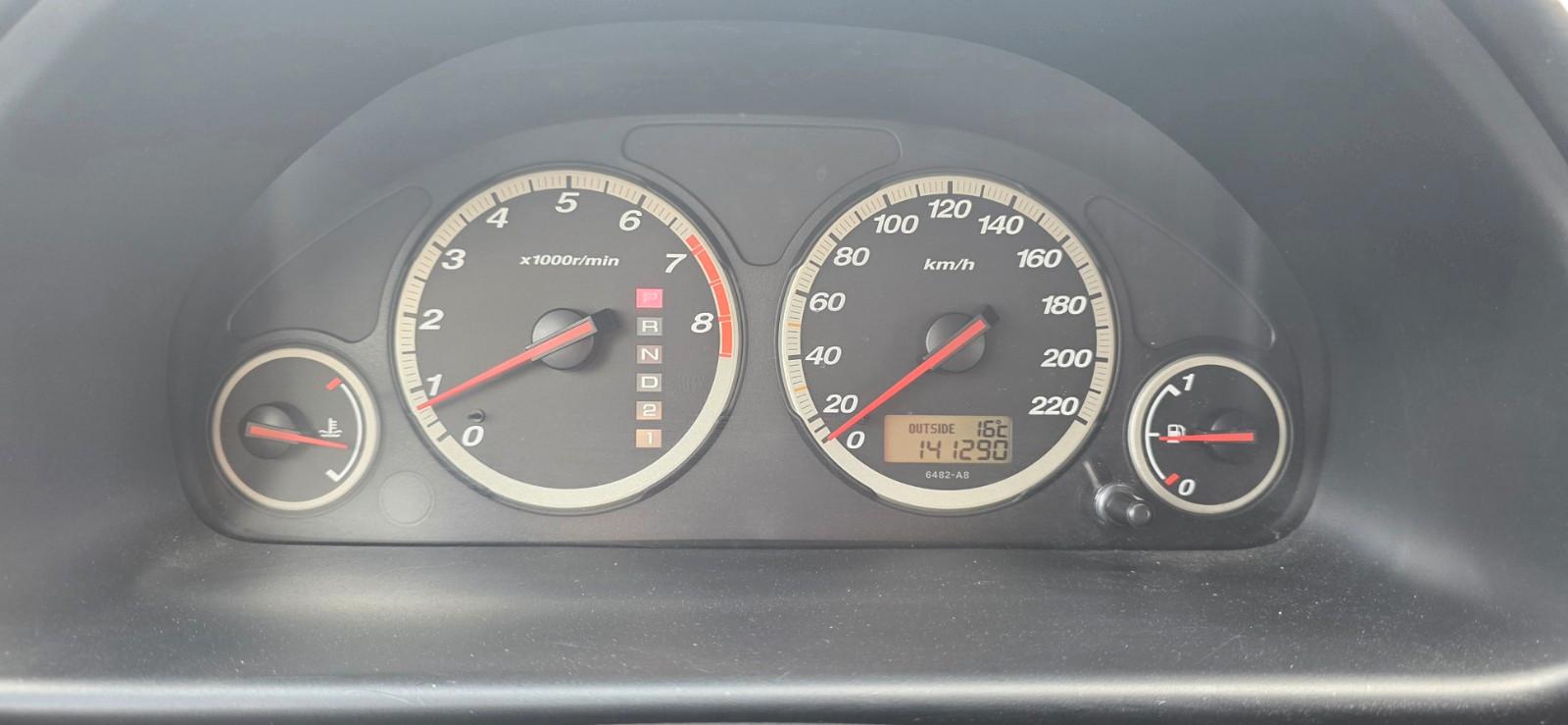 Honda CR-V 2004 — photo 16