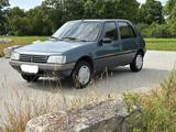 Peugeot 205 Sondermodell Glasdach - Peugeot 205: Kleinwagen