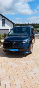 Volkswagen T7 Multivan 2,0 TDI SCR DSG Life Life - VW T7 Multivan von privat