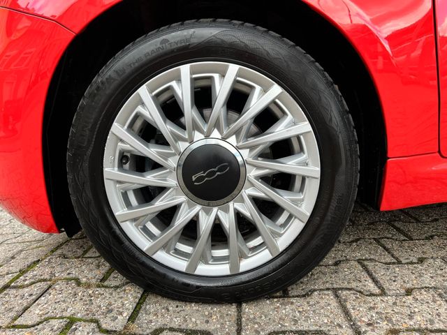 Fahrzeugabbildung Fiat 500 Lounge Sonderfarbe Panoramaschiebedach Klima