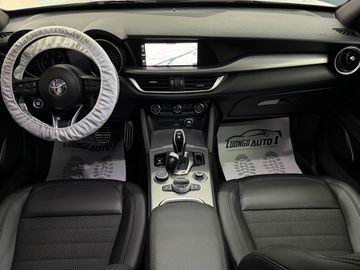 Alfa-Romeo Stelvio - 9