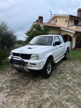 Mitsubishi L200 2.5 TDI 4WD Single Cab Pick-up G - Mitsubishi L200: Single Cab