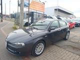Alfa Romeo 147*TÜV NEU*KLIMA*TEMP*ALCANTARA*KUPPLUNG NEU* - Alfa Romeo 147 aus 2009