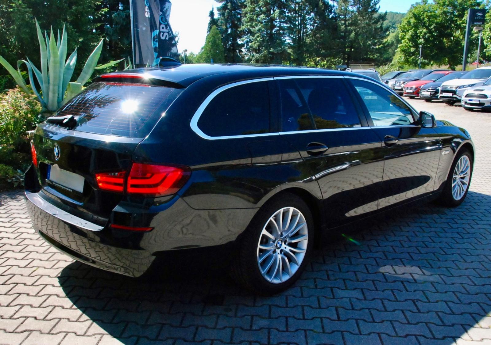 BMW 520 2012 — photo 20