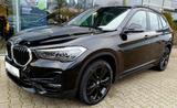 BMW X1 sDrive 20 i Sport Line Black Paket Navi AHK ! - BMW X1 aus 2021