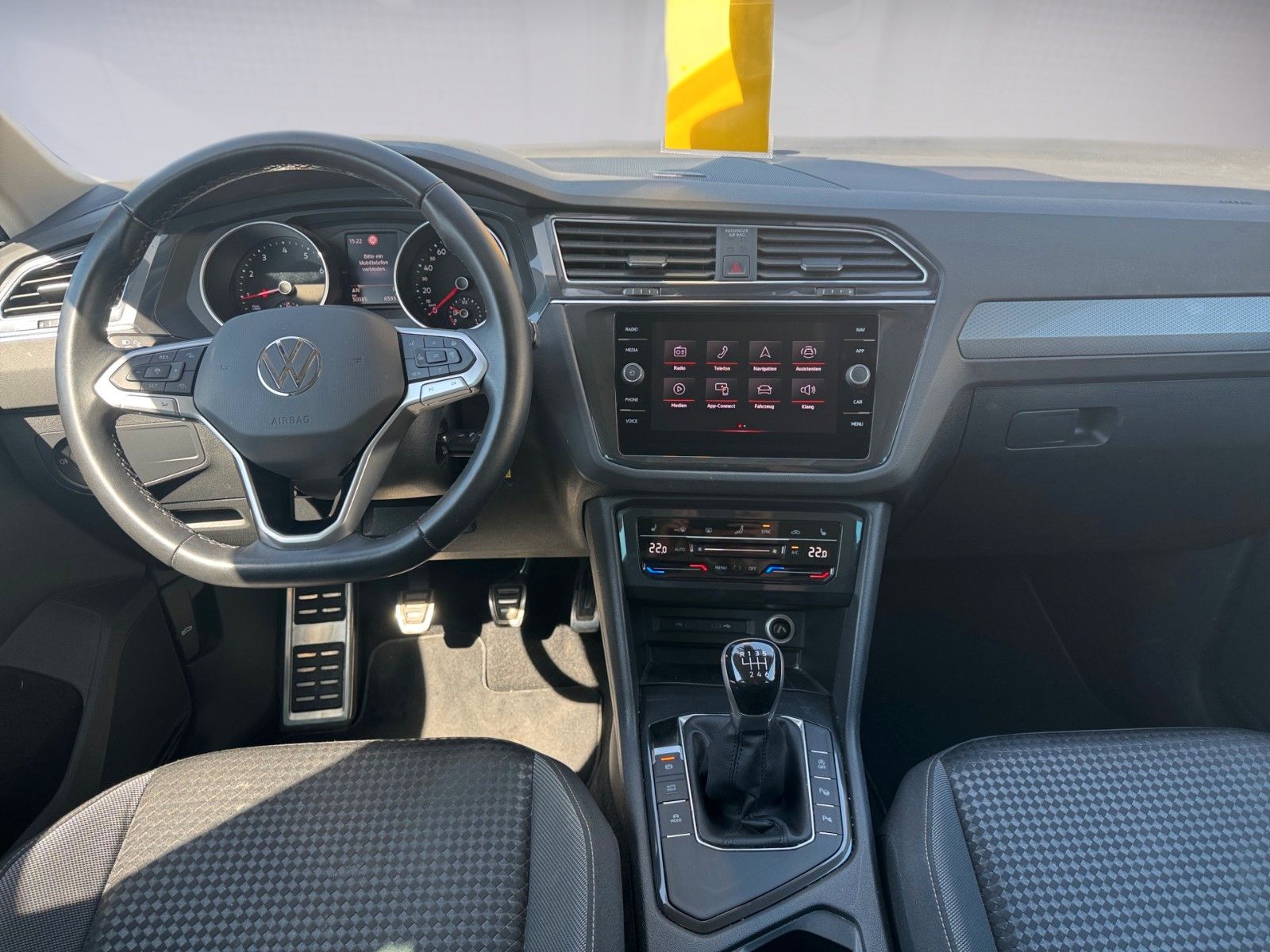 Fahrzeugabbildung Volkswagen Tiguan Life ACTIVE 1.5 TSI