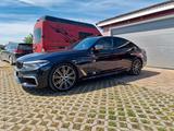BMW M550i xDrive A - - gebrauchte BMW M550 aus dem Jahr 2020