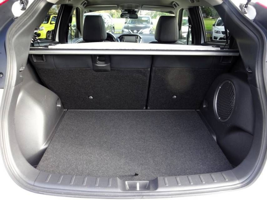 Fahrzeugabbildung Mitsubishi Eclipse Cross  1.5 T-MIVEC Top AHK