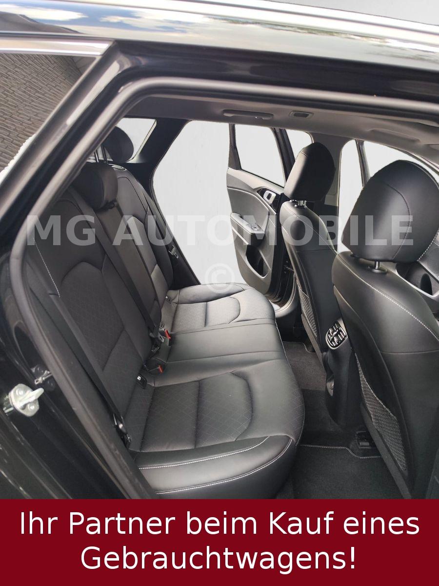 Kia Ceed SW 1.6 CRDi 48V DCT7 Platinum 1.Hd LED Pano
