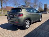 Jeep Compass - Jeep Compass: Limousine
