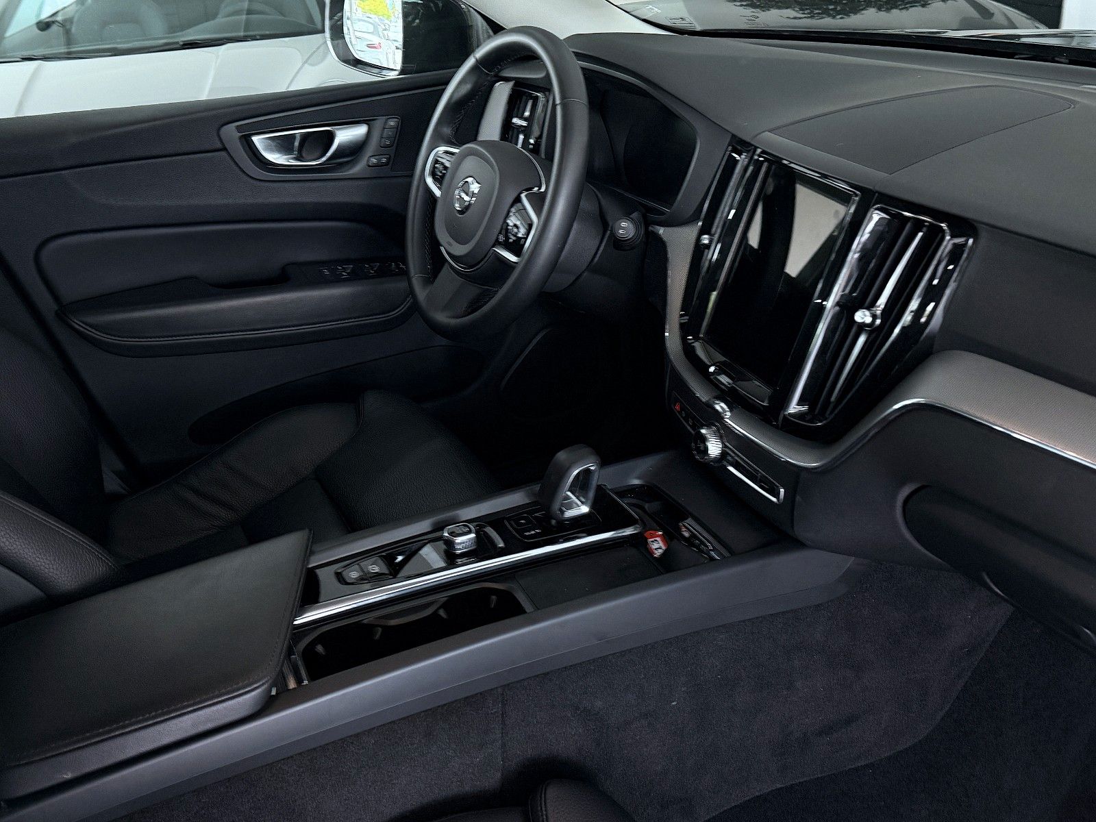 Volvo XC60 T6 Plus Bright Plug-In Hybrid AWD *LED*KAM foto 14