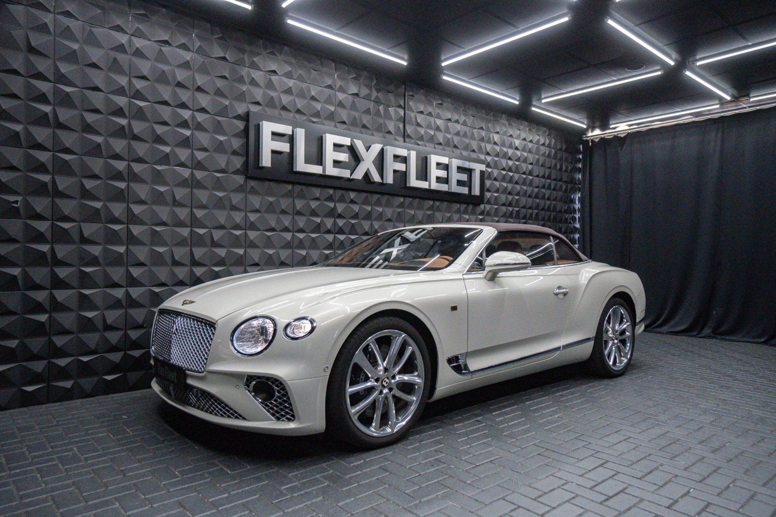 Bentley Continental GTC 100Jahre Edition Mulliner foto 2