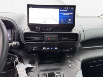 Fotografie 12 des Opel Combo Life GS "XL" 1.5D AT Navi Kamera 7-Sitzer