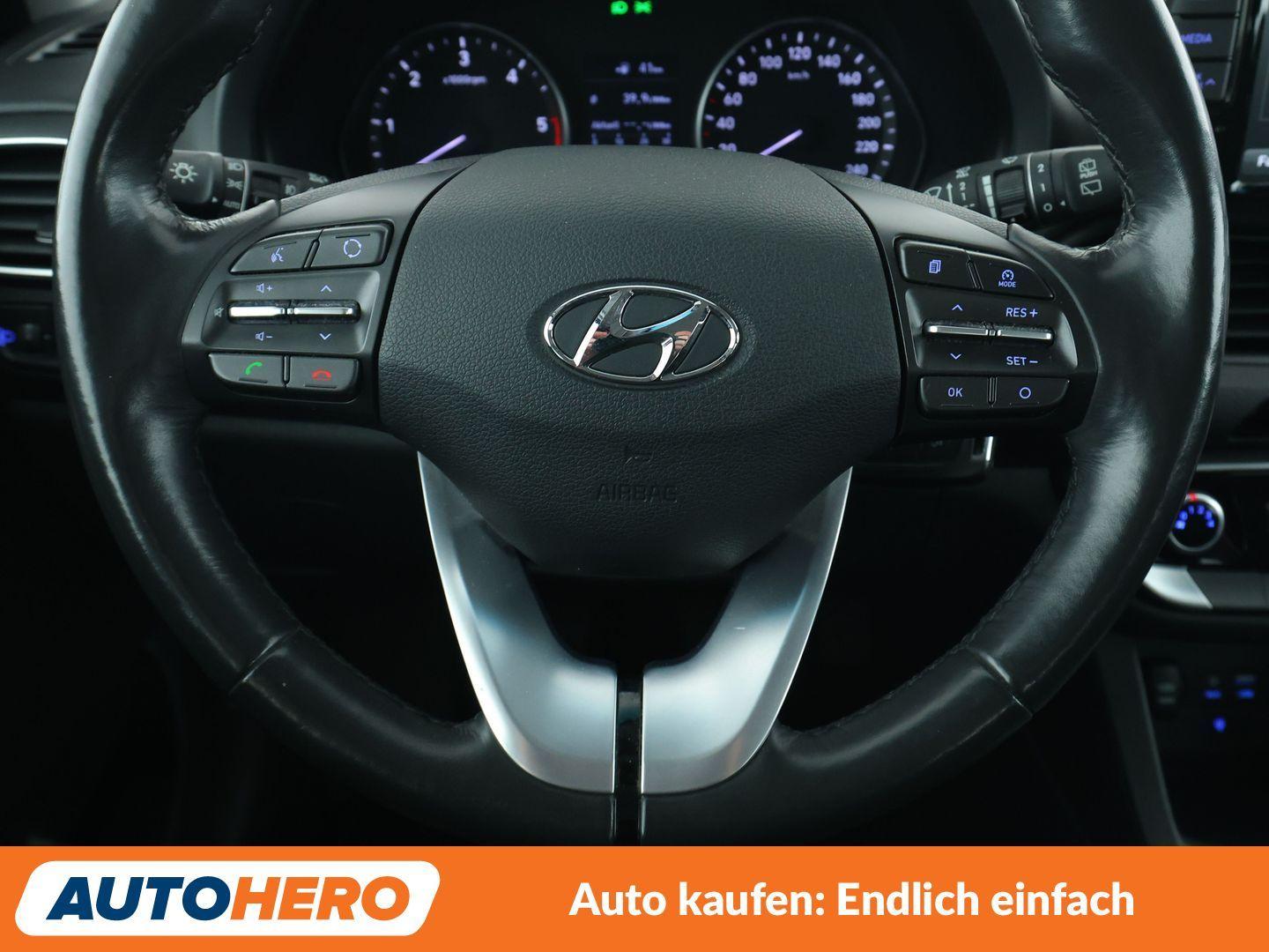 Hyundai i30 1.6 CRDi Trend*TEMPO*CAM*PDC*SHZ*KLIMA*