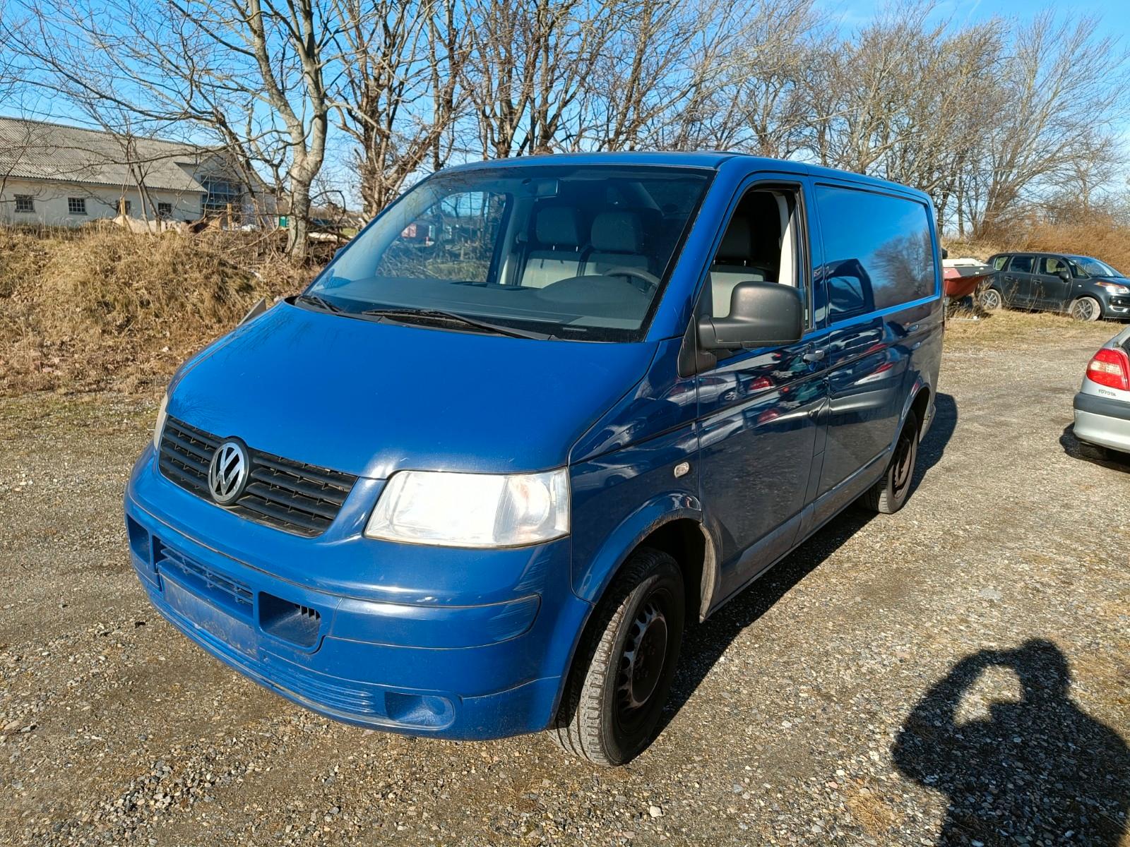 Volkswagen T5 Transporter 2.0 *PETROL*