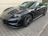 Porsche Taycan Panorama Perf.Batterie Surround View - Porsche Taycan in Frankfurt (Main)