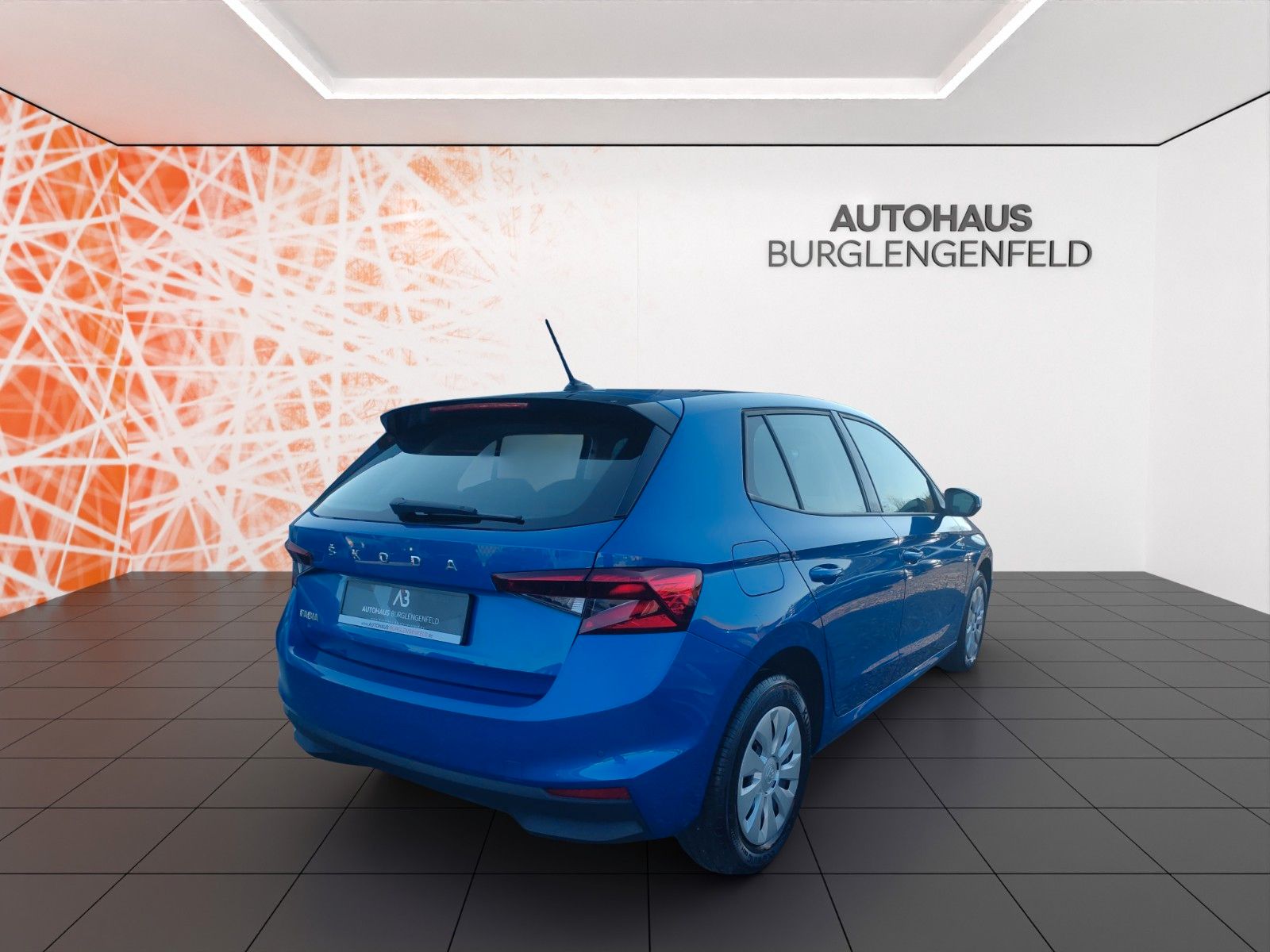 Fahrzeugabbildung SKODA Fabia Selection ! 4 Jahre Garantie ! PDC ! Touch