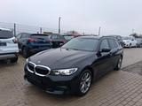 BMW 320 Baureihe 3 Touring 320 d xDrive Advantage - BMW 320 Gebrauchtwagen in Kassel
