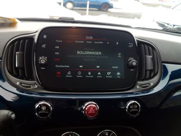 Bild 15 Fiat 500 DOLCEVITA Panorama Klimaautomatik Navi-App