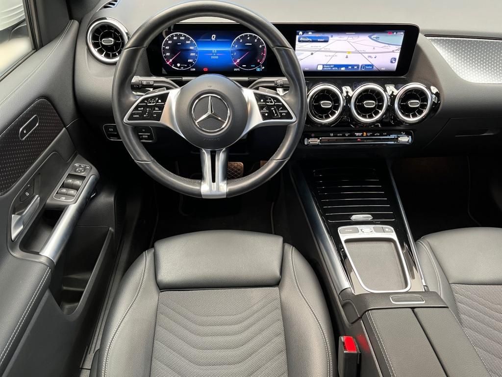 Fahrzeugabbildung Mercedes-Benz B 200 Progressive AHK Pano Navi LED Kamera SHZ