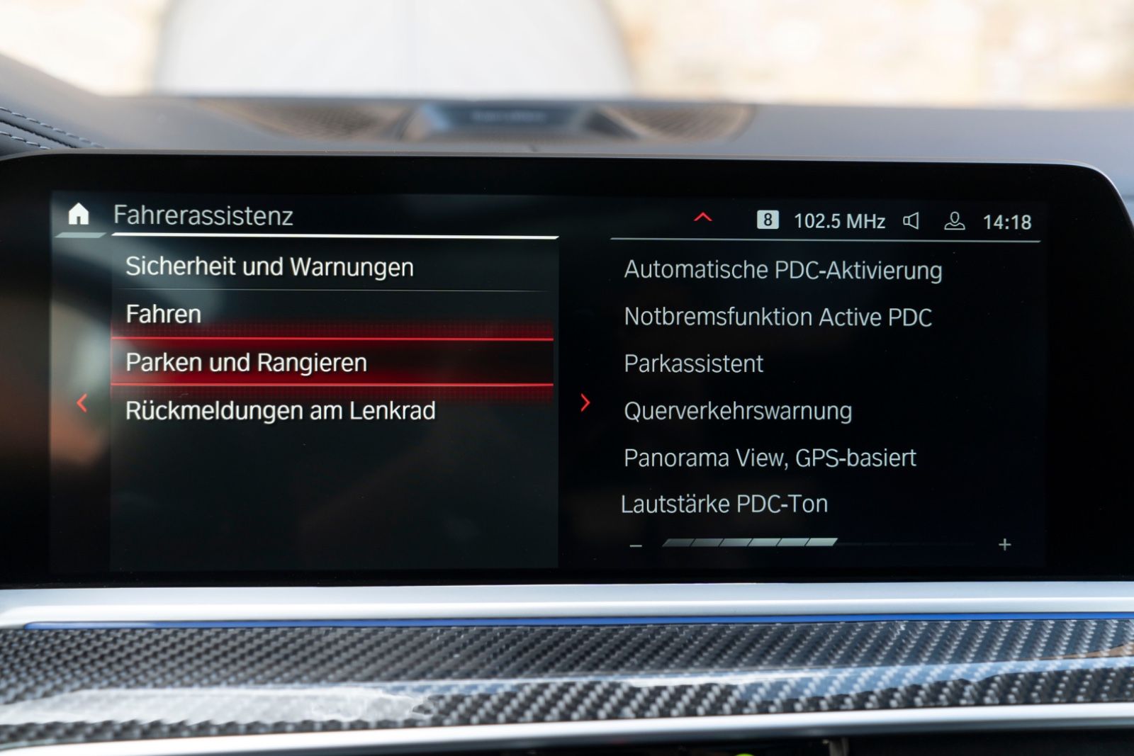 Fahrzeugabbildung BMW X5 M Competition B&W HUD 360 MASSAGE CARPLAY ACC