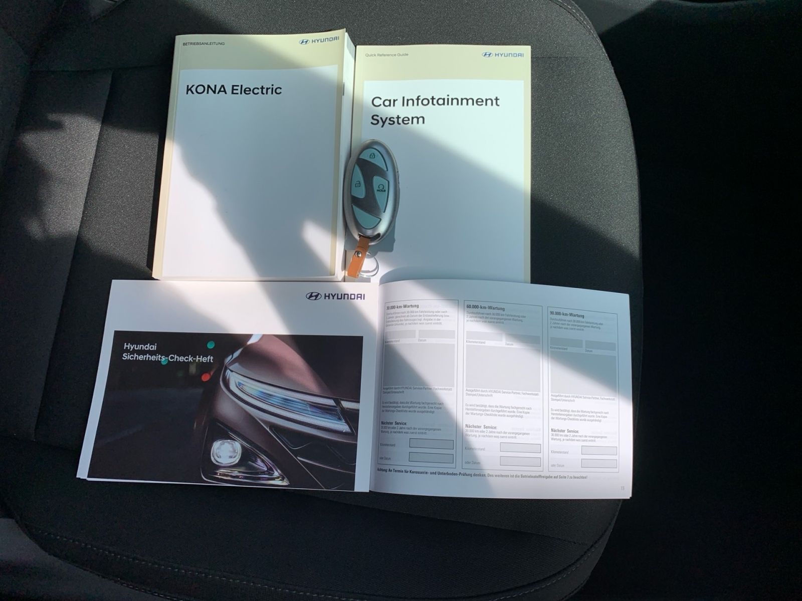 Fahrzeugabbildung Hyundai KONA Advantage Elektro Effizienz-Paket